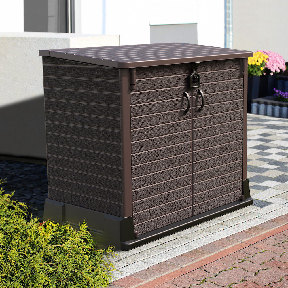 Storeaway 850 L in dark brown enables a lot of storage space for tools and gardening equipment.