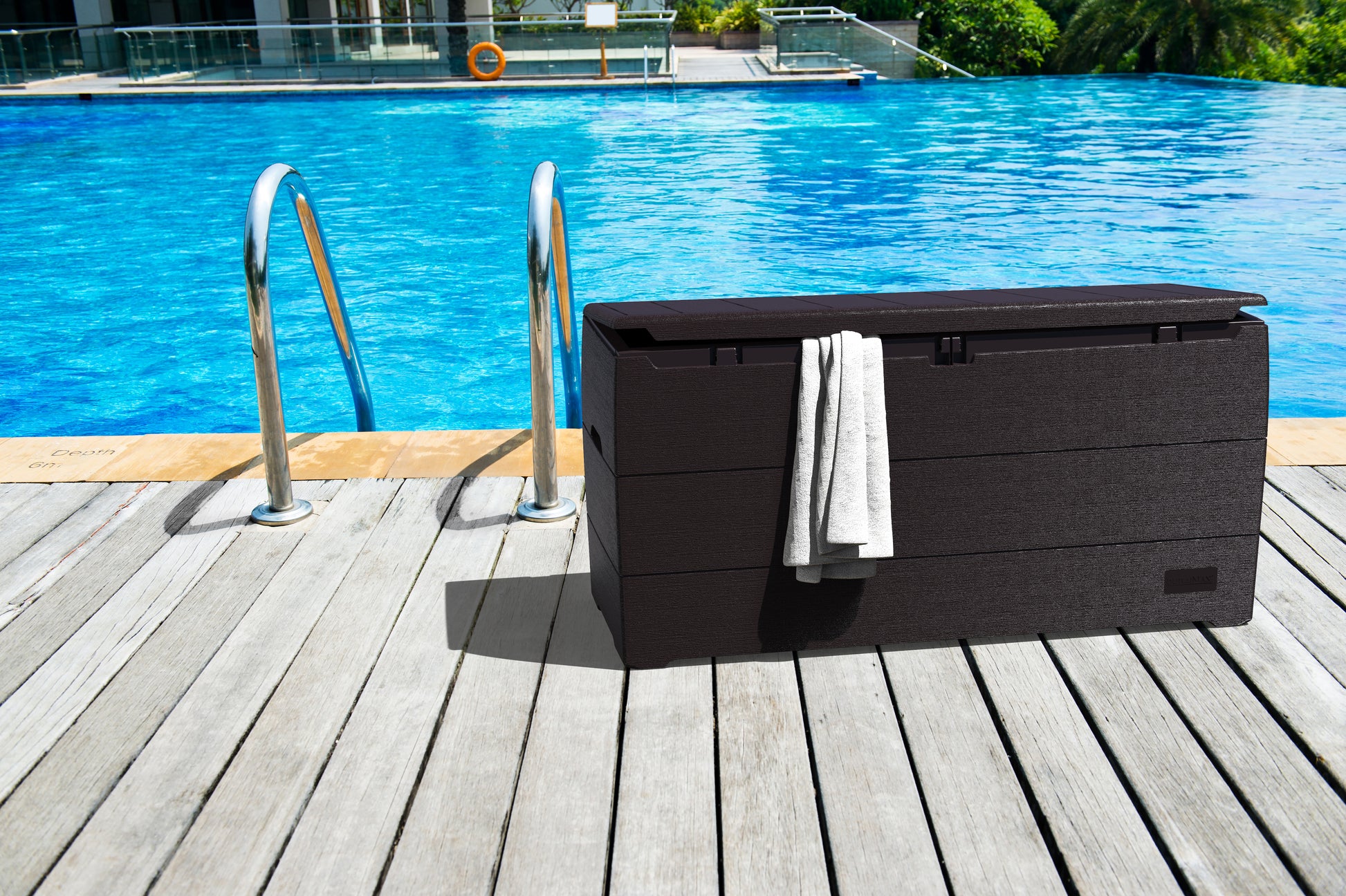 Durabox storage box in dark brown made of plastic, big storage capacity for any items.