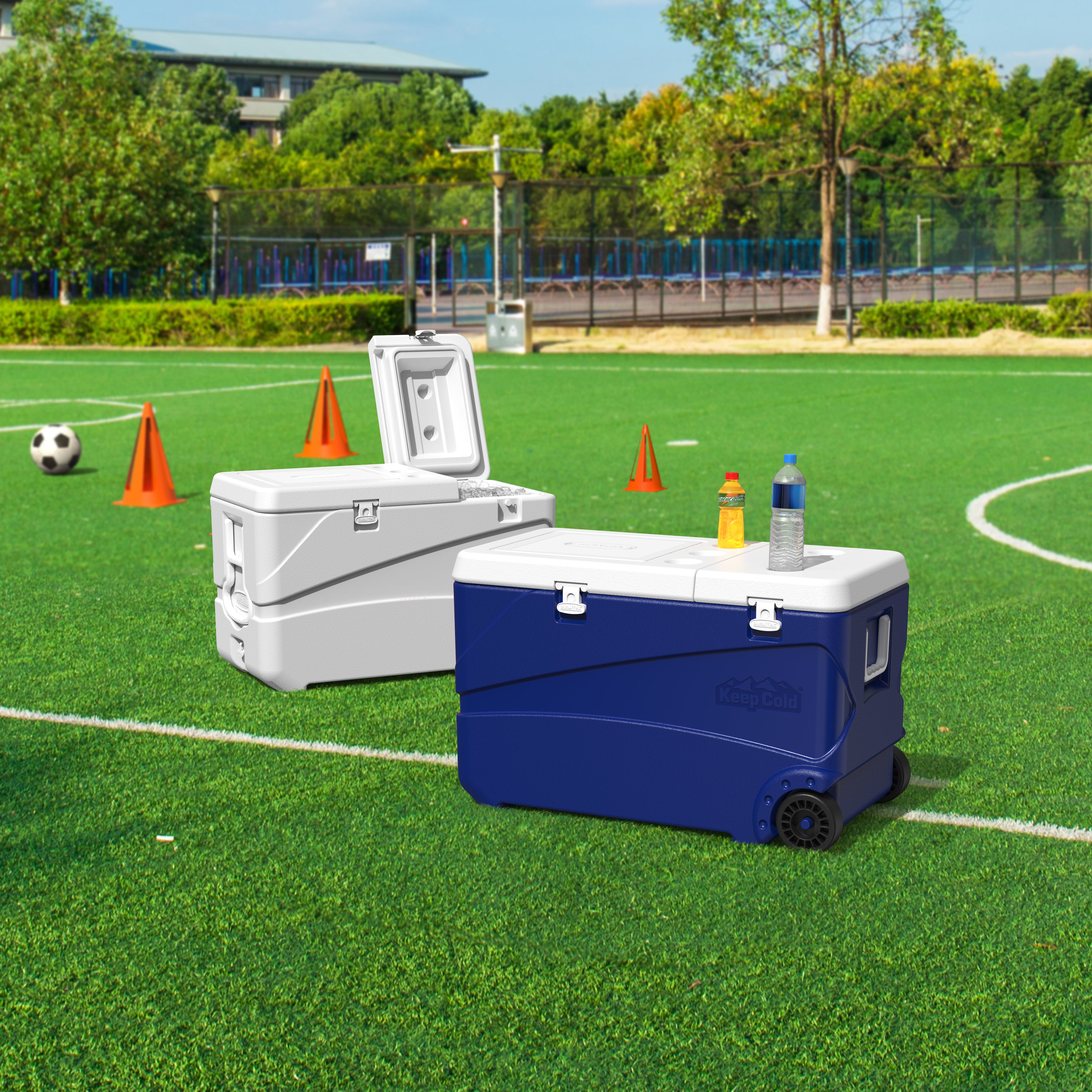 Duramax Deluxe Trolley Icebox 102L with PU Insulation, Blue